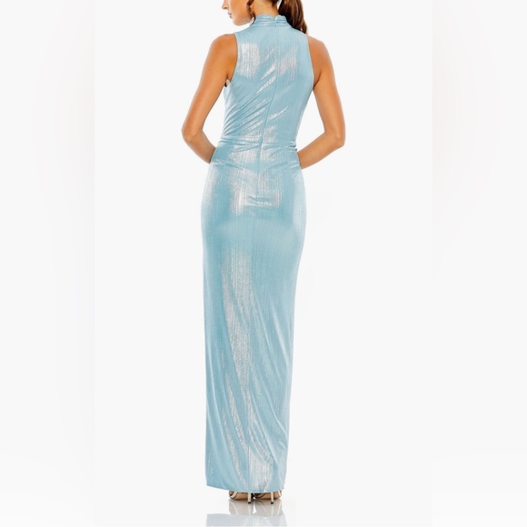 Mac Duggal Metallic Gown - Picture 2 of 6